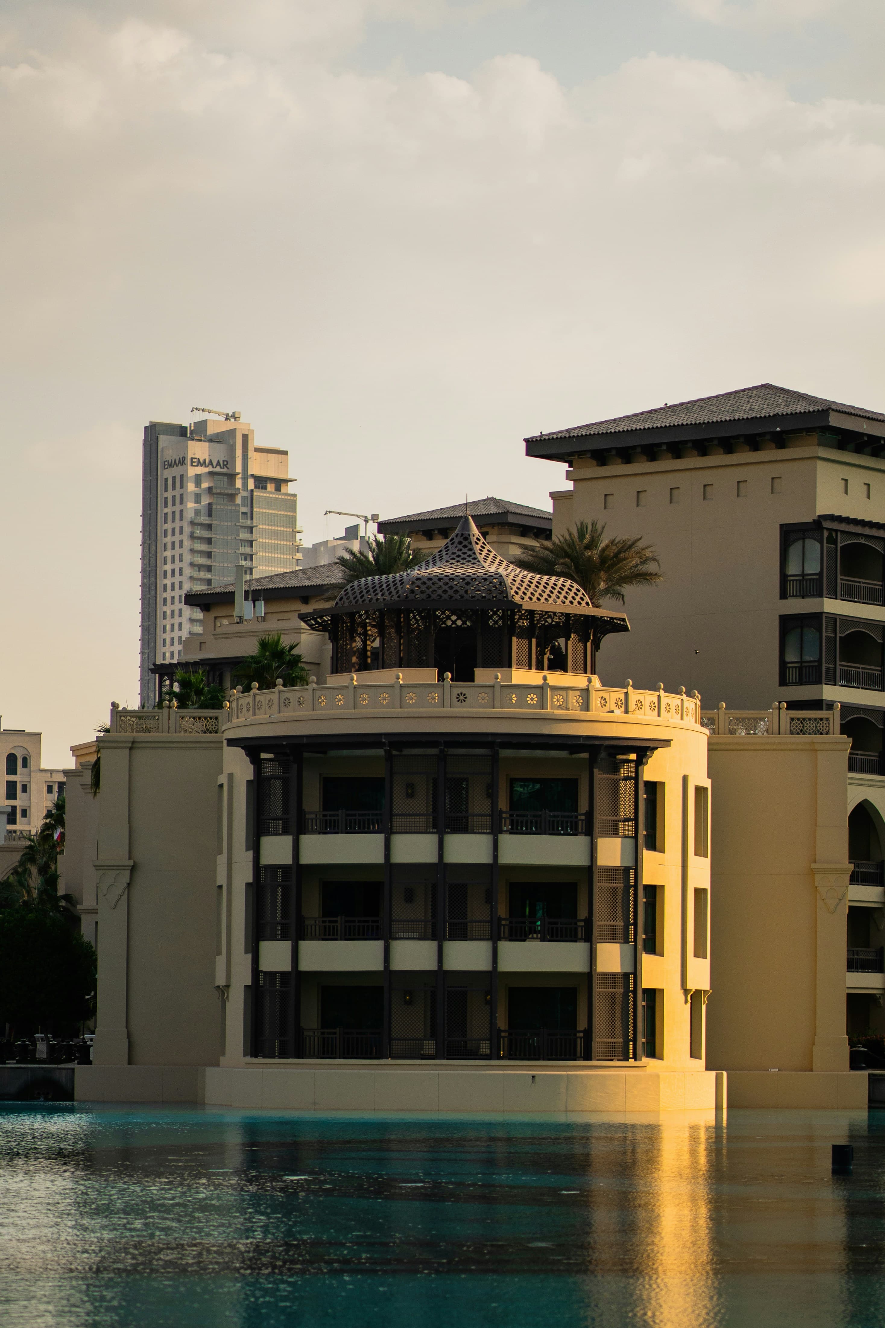 How Should Hotels Structure Their Website for SEO in 2026?